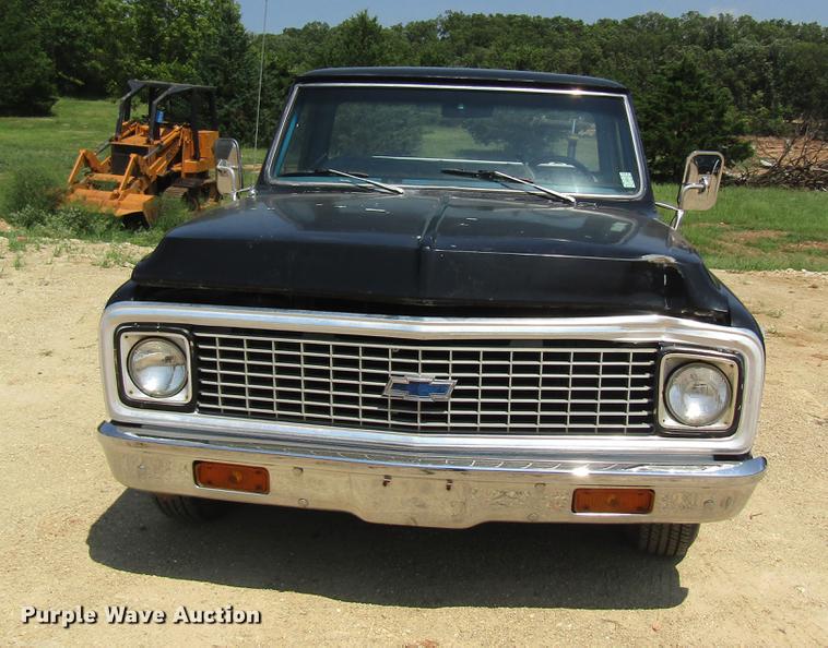 image for item DE5184 1972 Chevrolet Cheyenne 10 pickup truck