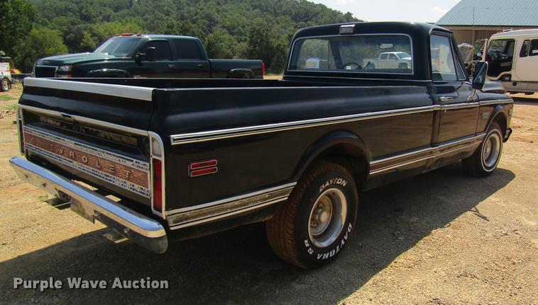 image for item DE5184 1972 Chevrolet Cheyenne 10 pickup truck