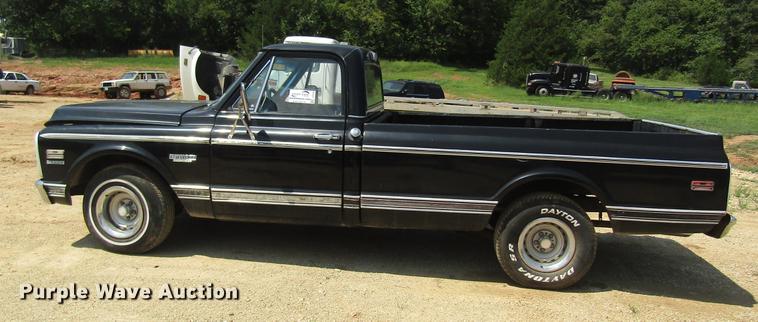 image for item DE5184 1972 Chevrolet Cheyenne 10 pickup truck
