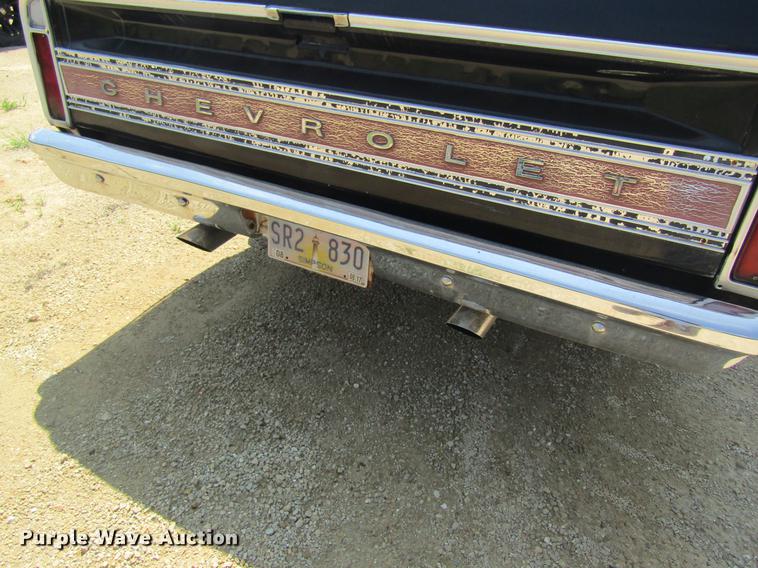 image for item DE5184 1972 Chevrolet Cheyenne 10 pickup truck