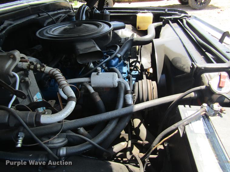 image for item DE5184 1972 Chevrolet Cheyenne 10 pickup truck