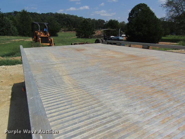 image for item DE5186 1998 International 4700 rollback truck