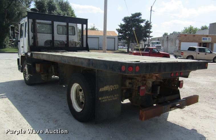 image for item DE5192 1989 Volvo FE613 flatbed truck