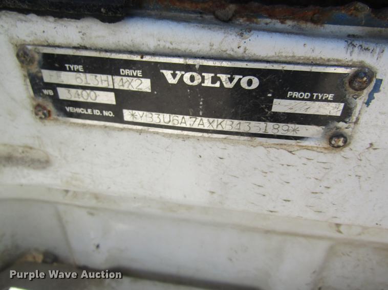 image for item DE5192 1989 Volvo FE613 flatbed truck