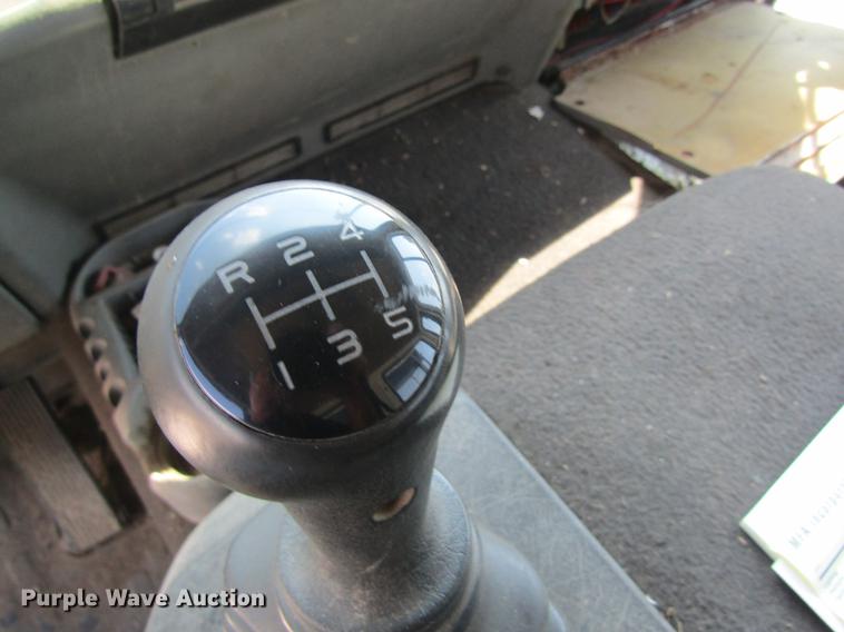 image for item DE5192 1989 Volvo FE613 flatbed truck