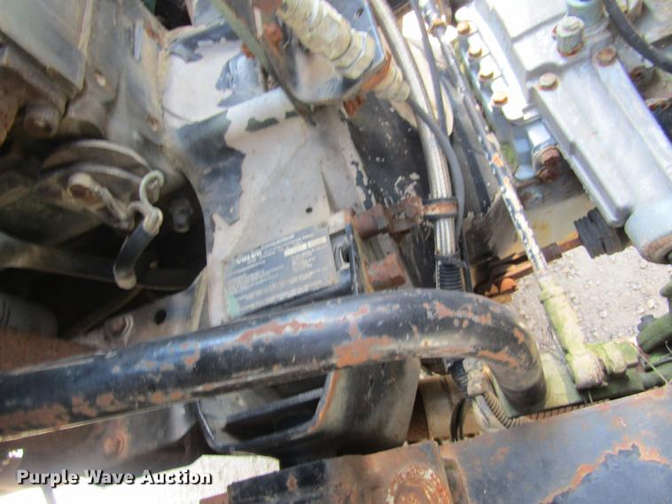 image for item DE5192 1989 Volvo FE613 flatbed truck