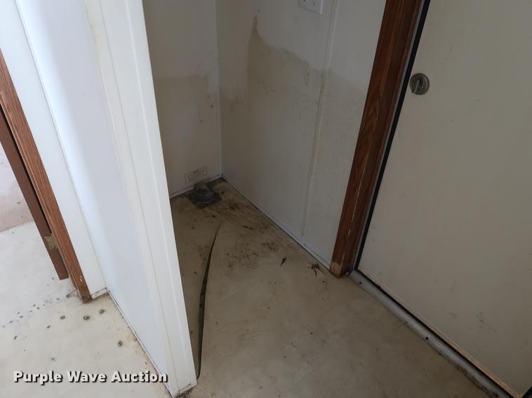 image for item DE6086 1995 Fleetwood Homes mobile home