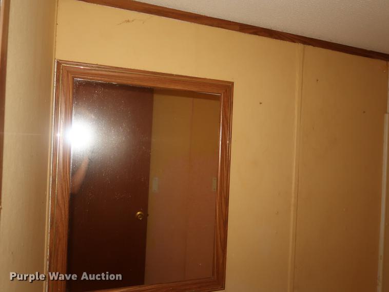 image for item DE6086 1995 Fleetwood Homes mobile home