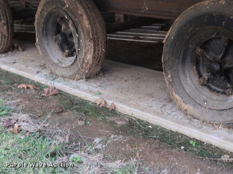 image for item DE6086 1995 Fleetwood Homes mobile home