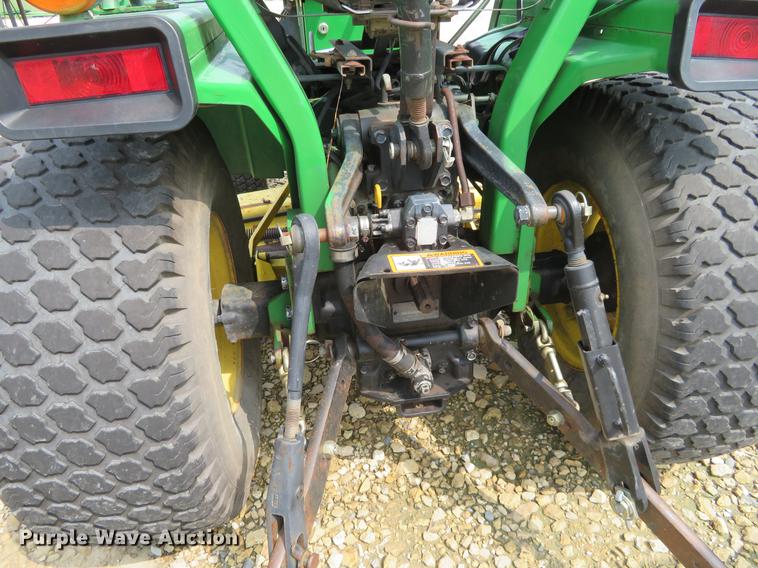 image for item DE6376 John Deere 855 utility tractor