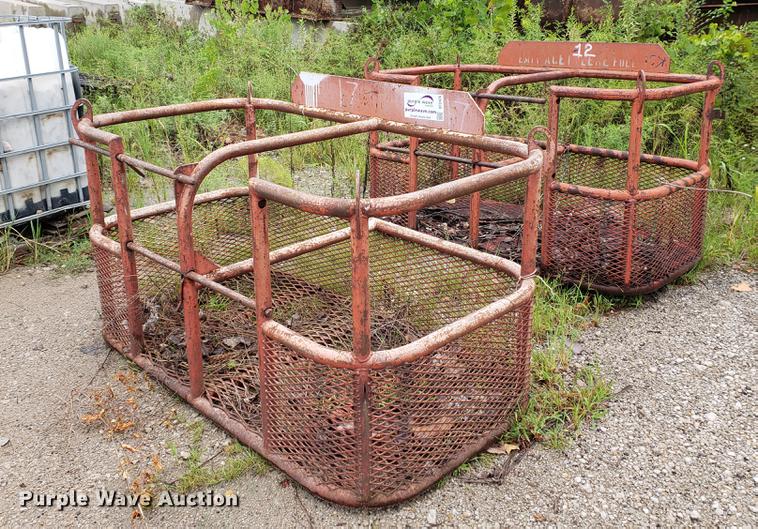 (2) torch bottle racks in Kansas City, MO | Item DF2426 sold | Purple Wave