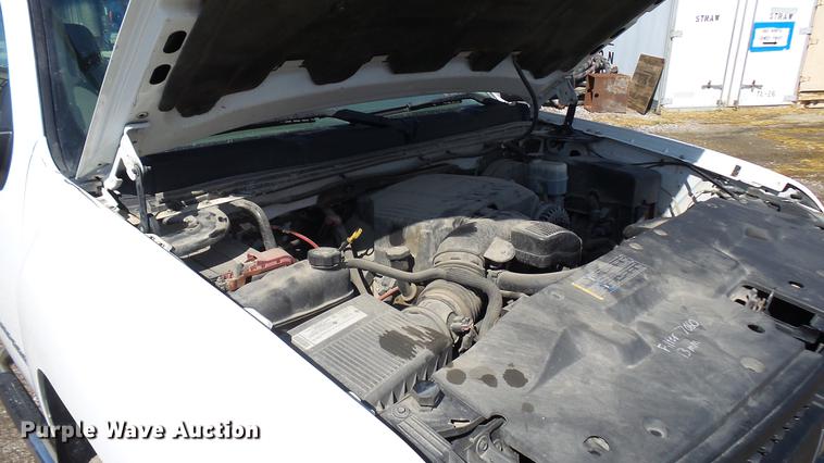 image for item DF3275 2007 Chevrolet Silverado 1500 pickup truck