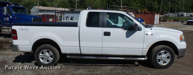 image for item DF3276 2008 Ford F150 XLT SuperCab pickup truck