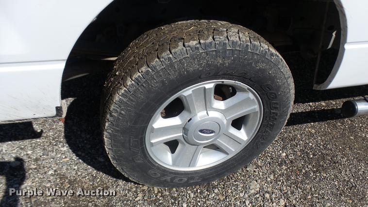 image for item DF3276 2008 Ford F150 XLT SuperCab pickup truck