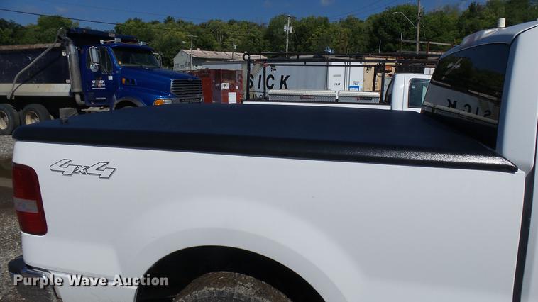image for item DF3276 2008 Ford F150 XLT SuperCab pickup truck
