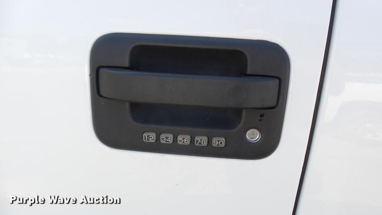 image for item DF3276 2008 Ford F150 XLT SuperCab pickup truck