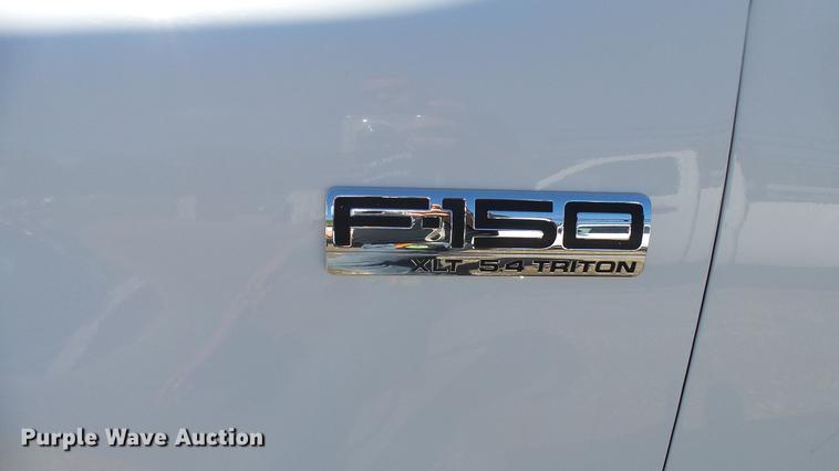 image for item DF3276 2008 Ford F150 XLT SuperCab pickup truck