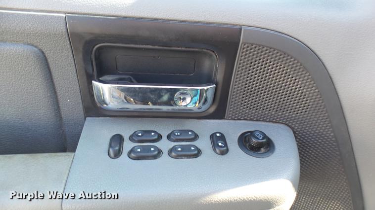 image for item DF3276 2008 Ford F150 XLT SuperCab pickup truck