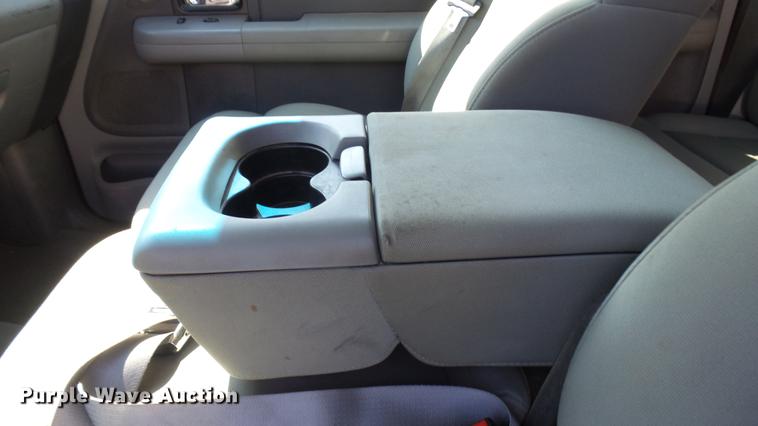 image for item DF3276 2008 Ford F150 XLT SuperCab pickup truck