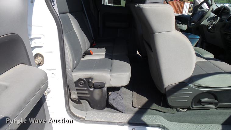 image for item DF3276 2008 Ford F150 XLT SuperCab pickup truck