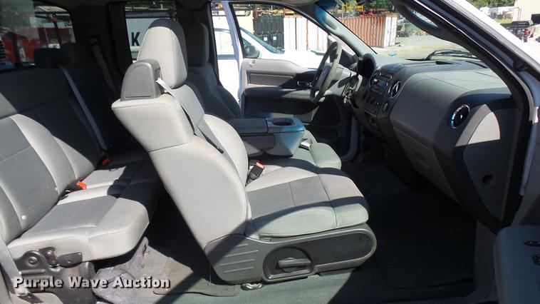 image for item DF3276 2008 Ford F150 XLT SuperCab pickup truck
