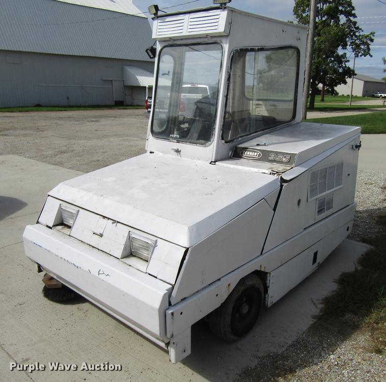 image for item DF3851 1983 Tennant Power Sweeper 365 sweeper