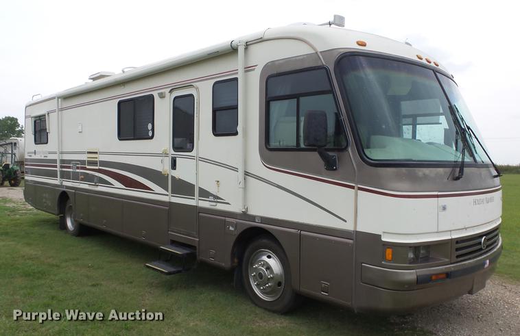 image for item DF4318 1997 Freightliner Holiday Rambler RV
