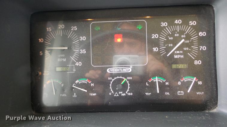 image for item DF4318 1997 Freightliner Holiday Rambler RV