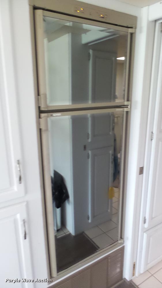 image for item DF4318 1997 Freightliner Holiday Rambler RV