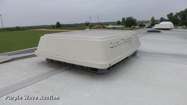 image for item DF4318 1997 Freightliner Holiday Rambler RV