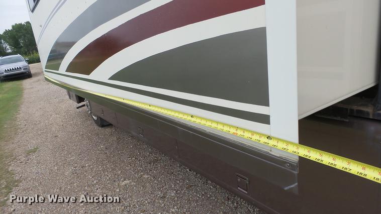 image for item DF4318 1997 Freightliner Holiday Rambler RV