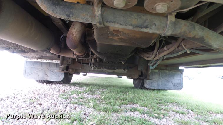 image for item DF4318 1997 Freightliner Holiday Rambler RV