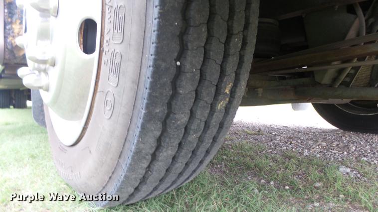 image for item DF4318 1997 Freightliner Holiday Rambler RV