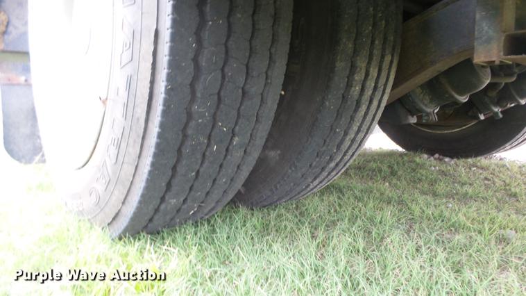 image for item DF4318 1997 Freightliner Holiday Rambler RV