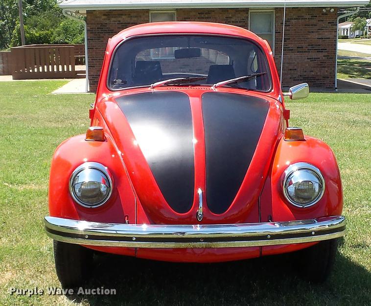 image for item DM9897 1972 Volkswagen Beetle