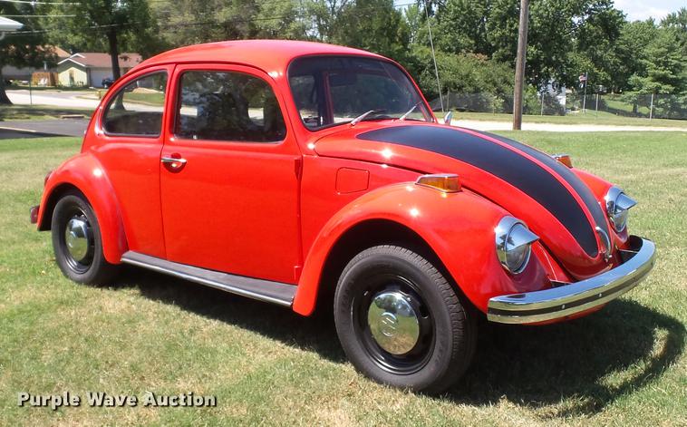 image for item DM9897 1972 Volkswagen Beetle