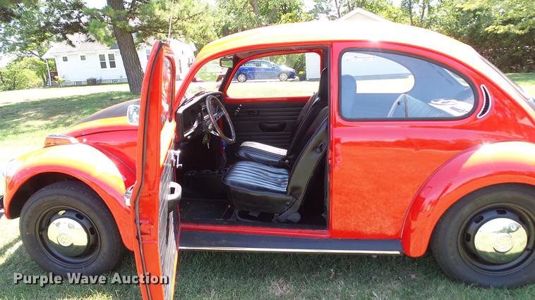 image for item DM9897 1972 Volkswagen Beetle