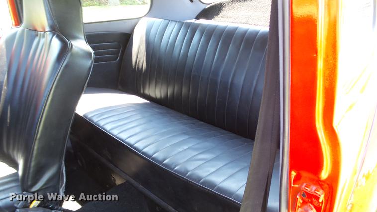 image for item DM9897 1972 Volkswagen Beetle