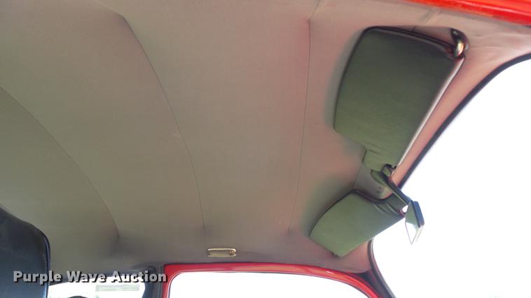 image for item DM9897 1972 Volkswagen Beetle