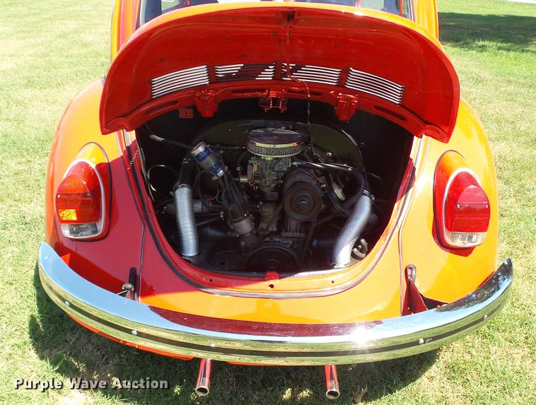 image for item DM9897 1972 Volkswagen Beetle