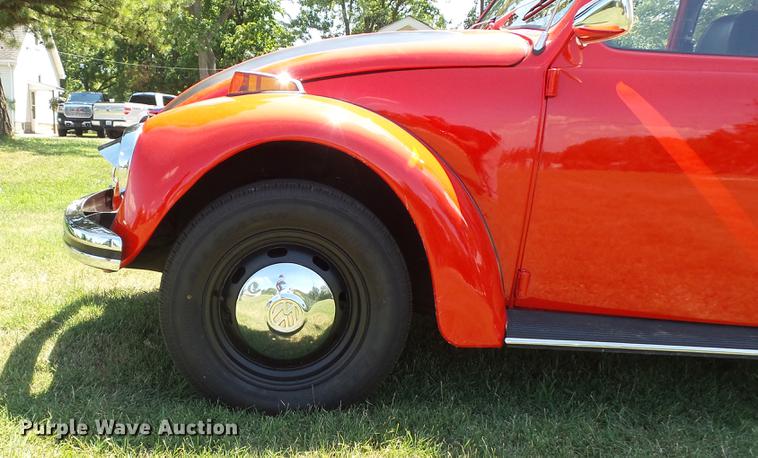image for item DM9897 1972 Volkswagen Beetle