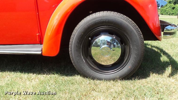 image for item DM9897 1972 Volkswagen Beetle