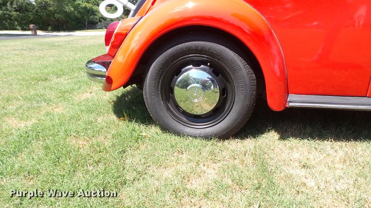 image for item DM9897 1972 Volkswagen Beetle