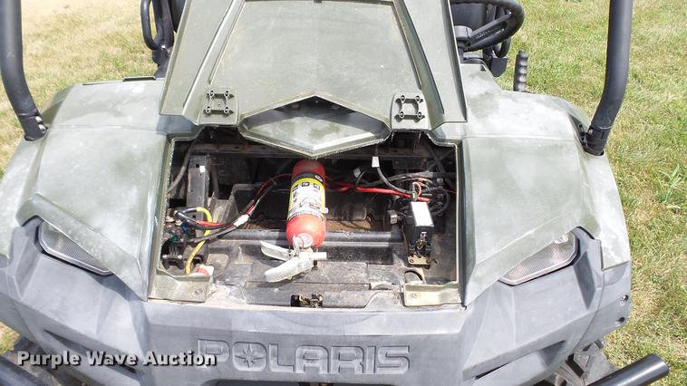 image for item DM9898 2014 Polaris Ranger Crew utility vehicle