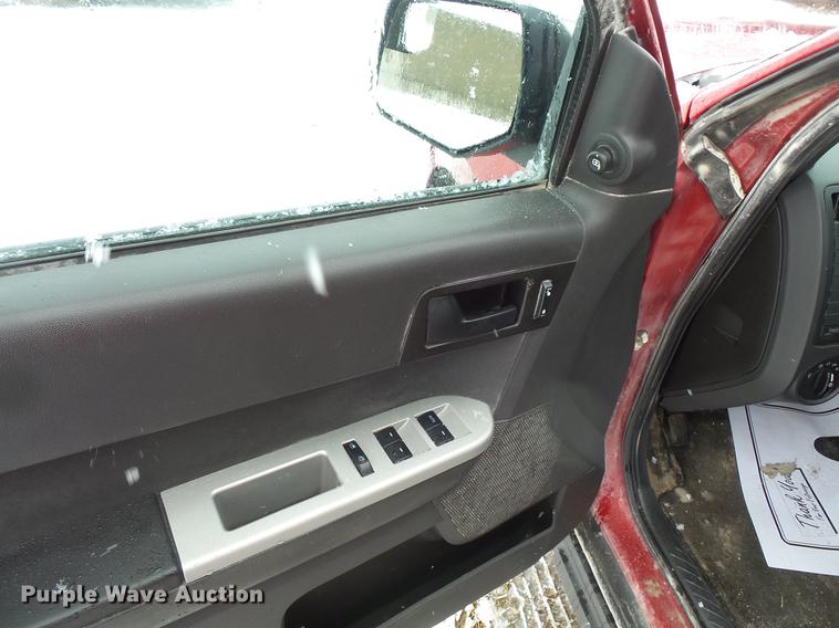 image for item DW9597 2012 Ford Escape XLT SUV