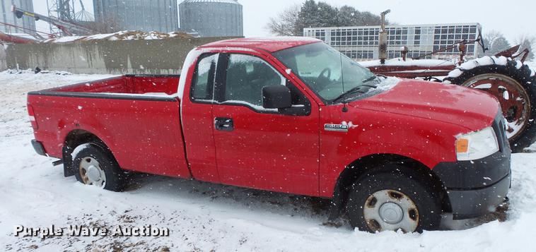 image for item DW9633 2007 Ford F150 pickup truck