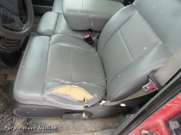 image for item DW9633 2007 Ford F150 pickup truck