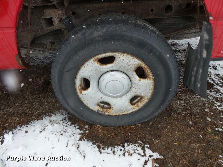 image for item DW9633 2007 Ford F150 pickup truck