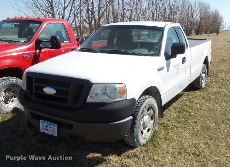image for item DW9637 2006 Ford F150 SuperCab pickup truck