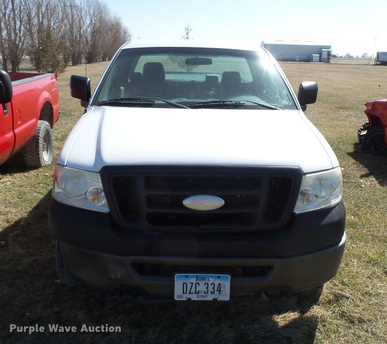 image for item DW9637 2006 Ford F150 SuperCab pickup truck